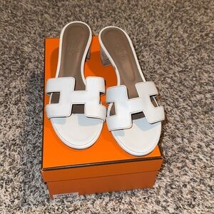 Hermes Oasis Sandals